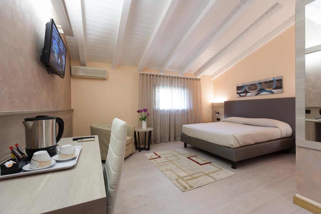 Hotel Prata Verde Prata Di Pordenone Luaran gambar