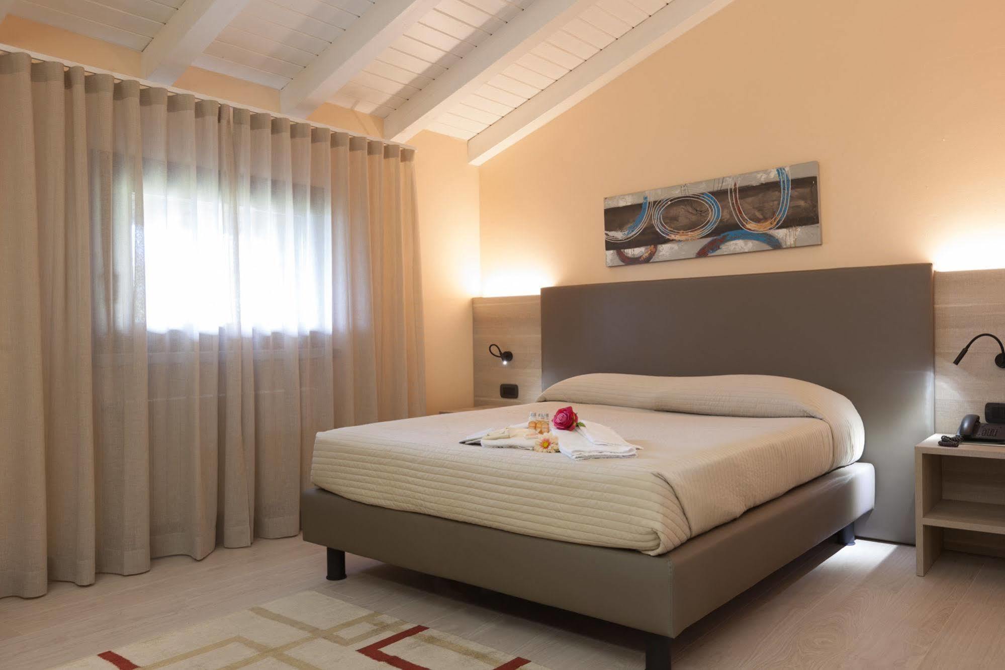 Hotel Prata Verde Prata Di Pordenone Luaran gambar